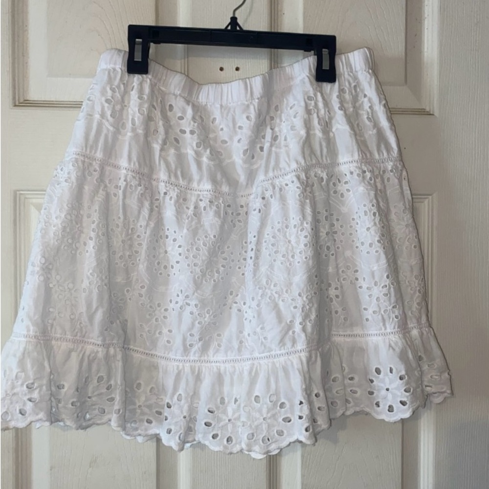 Ladies Skirt